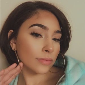 Meet your Posher, Britney